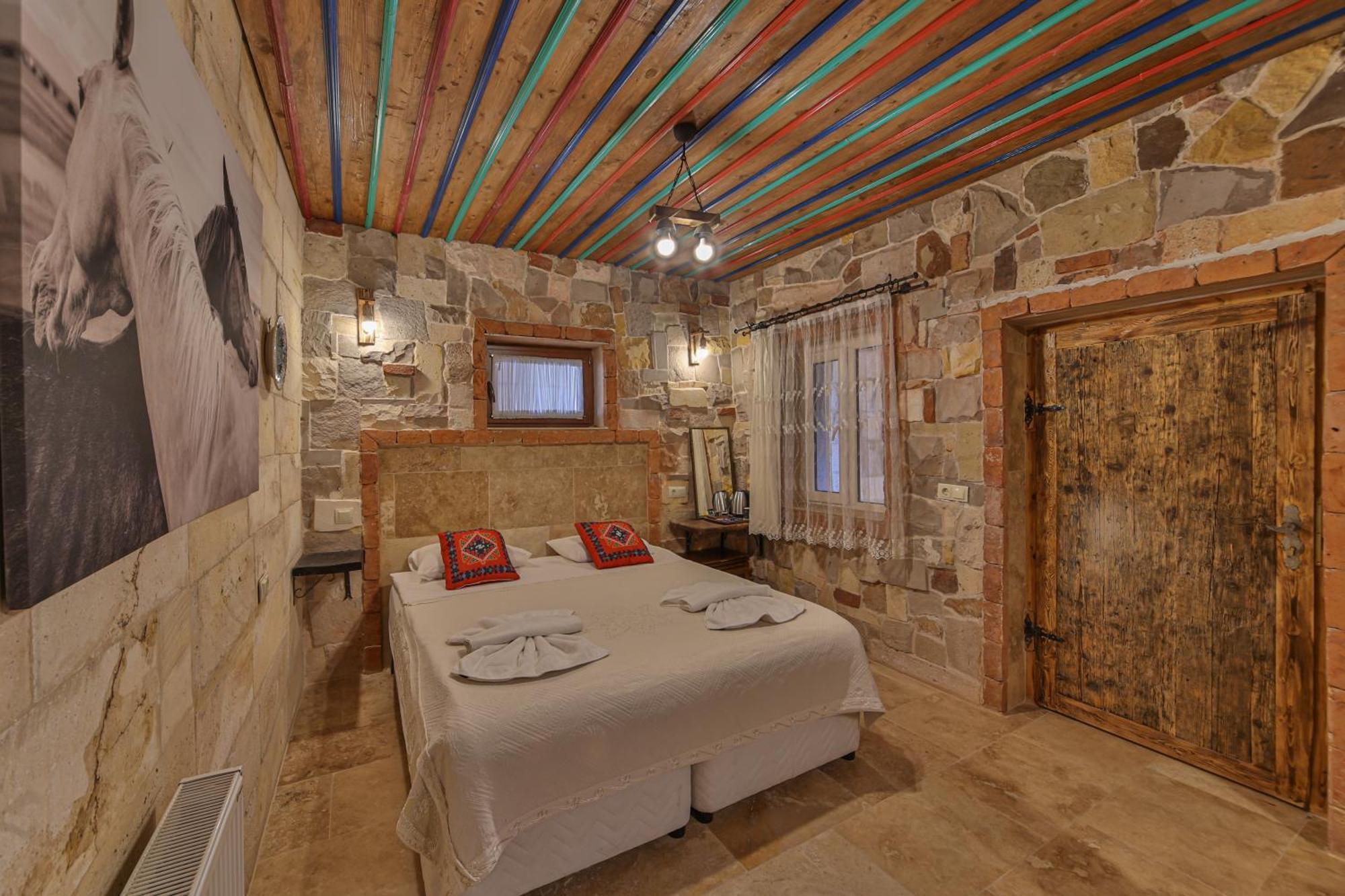 Hotel Luwian Stone House Göreme Exterior foto