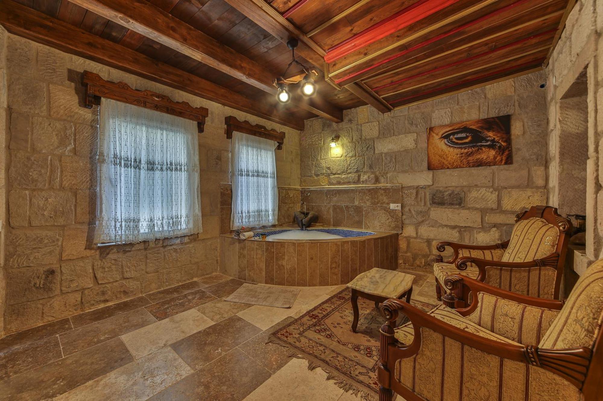 Hotel Luwian Stone House Göreme Exterior foto