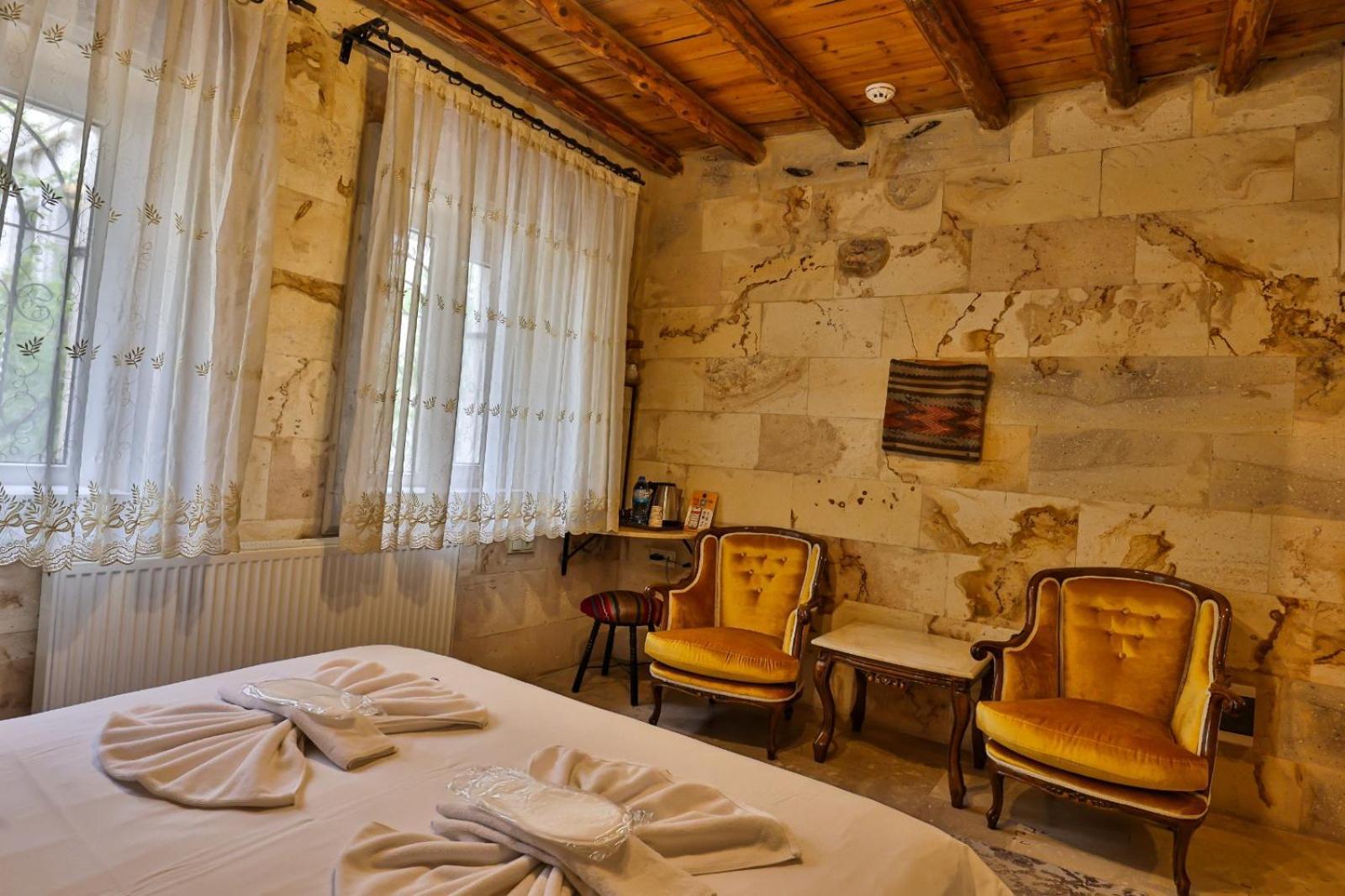Hotel Luwian Stone House Göreme Exterior foto